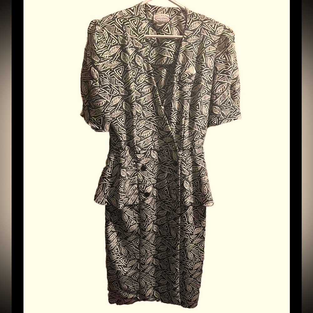 Amy Deb Leafy Pattern Mid Length Short Sleeve Dress